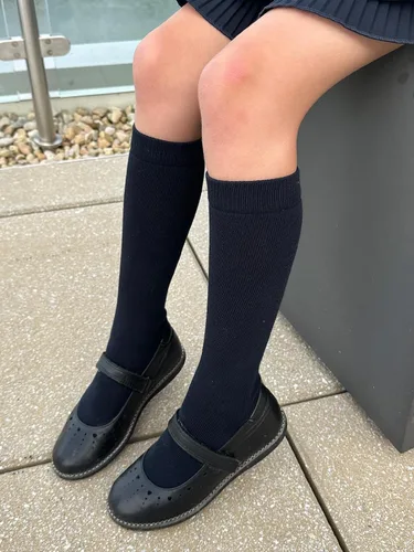 Vista 4 de COTTON DAY Paquete de 3 calcetines de vestir unisex para niños y niñas, uniformes de escuela secundaria, sin costuras, negro, blanco, azul marino