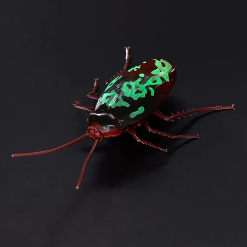 Vista 6 de ZURU Robo Alive Crawling Cockroach Series 2