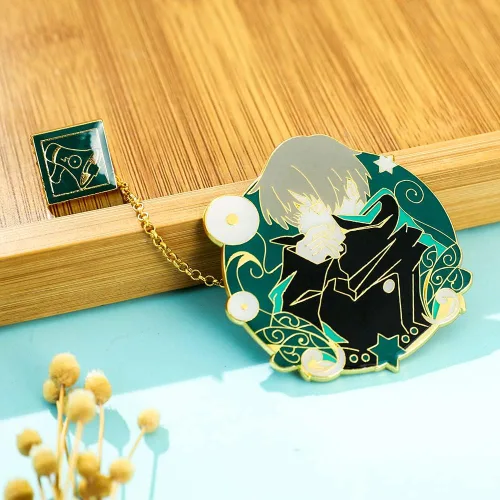 Vista 3 de Anime Enamel Pins - Cartoon Character Figure Cosplay Lapel Pin Metal Brooches Badges Gifts for Fans