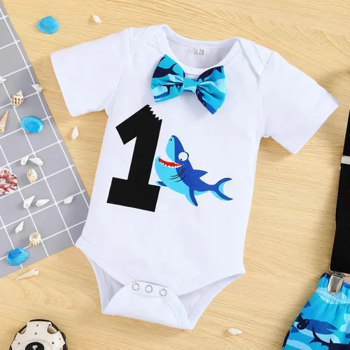 Vista 4 de GRNSHTS Ropa divertida de primer cumpleaños para bebé niño, mameluco con pajarita, mameluco para tartas