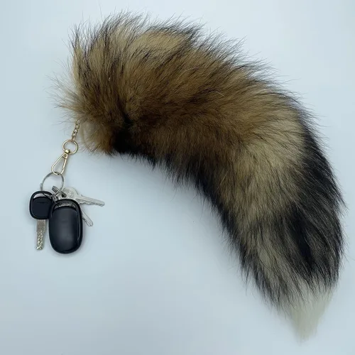 Vista 3 de Forssils Llavero de cola de zorro real y peludo de pelo de zorro negro, rojo, blanco, cola de zorro, juguete de cosplay para niños (soleado)
