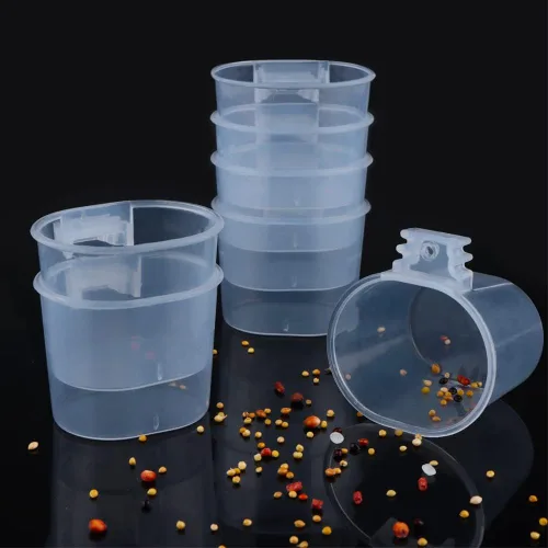 Vista 5 de Paquete de 9 comederos pequeños para alimentos y agua para pájaros, recipiente para colgar, práctico recipiente para colgar, plato de alimentación