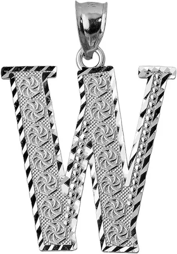 Vista 14 de Claddagh Gold . Colgante de plata de ley 925 con inicial de letras A-Z disponible en pequeño, mediano y grande