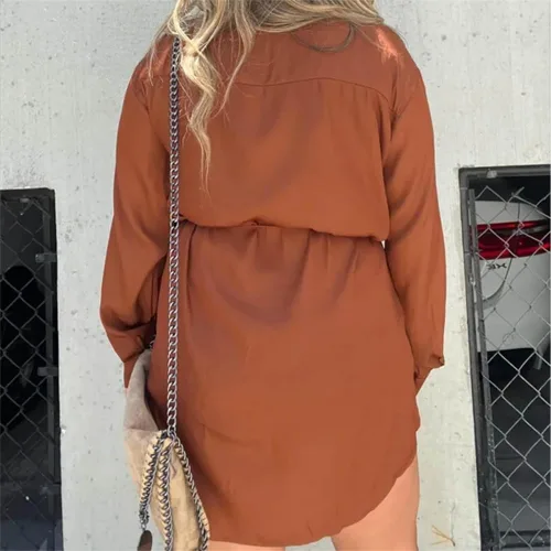 Vista 8 de Conjunto de vestido de satén, vestido de noche cubierto de satén, vestido camisero con cuello en V, vestido casual con botones
