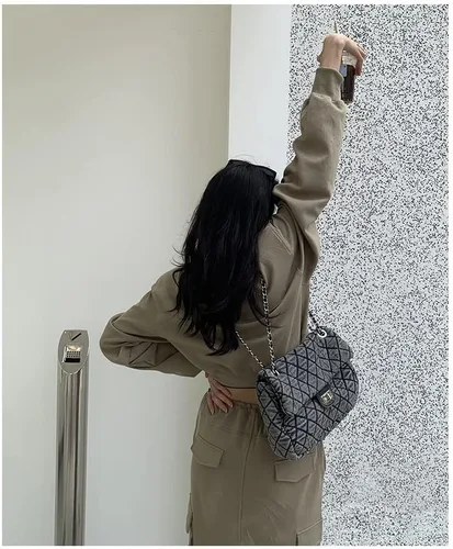 Vista 4 de Bolso casual de un hombro de moda retro de mezclilla a cuadros de diamante gris para mujer
