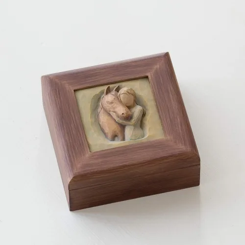 Vista 2 de Willow Tree - Caja de recuerdos "Quiet Strength" por Susan Lordi. 26638