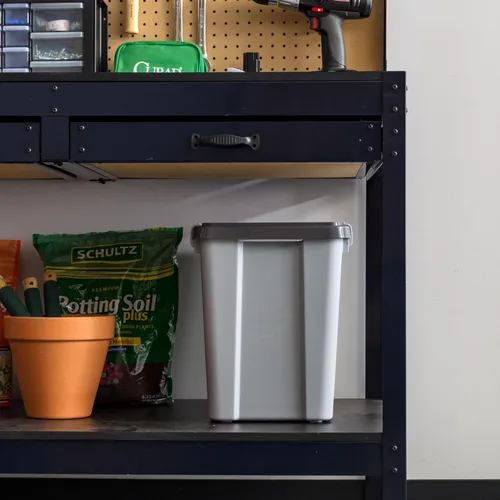Vista 10 de IRIS USA Contenedor apilable de almacenamiento de alimentos para perros con cuchara de 2 tazas, 4 cierres seguros, se adapta a hasta 30 libras