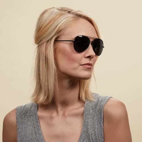 Vista 4 de Peepers by PeepersSpecs Ultraviolet Sunglasses