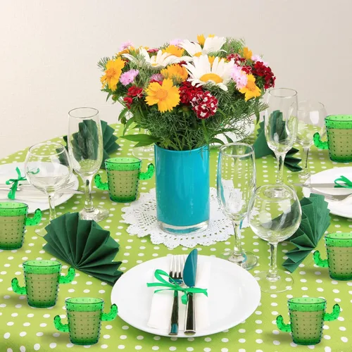 Vista 6 de 6 vasos de chupito de cactus verdes, vasos de plástico de 2 onzas Divertidas tazas de cactus para fiesta final, despedida de soltera, Cinco