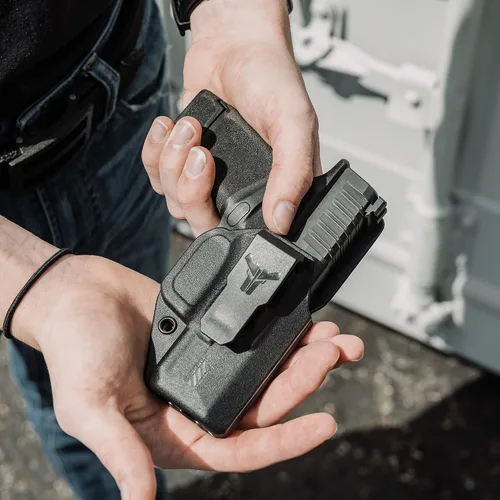 Vista 4 de Blade-Tech Holsters Smith & Wesson M&P Shield 9/40/Plus (3.1 pulgadas) IWB - Fabricado en Estados Unidos - Compatible con S&W Shield M2.0 y M1.0