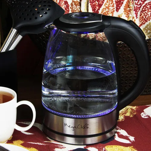 Vista 2 de Megachef Tetera Eléctrica de Acero Inoxidable con Luz, 1.7L, Vidrio Transparente