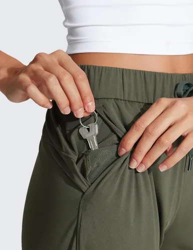 Vista 5 de CRZ YOGA - Pantalones deportivos de vestir con bolsillos para mujer, elasticidad de 4 vías, largo de 78 (al tobillo) ideales para golf, trabajo