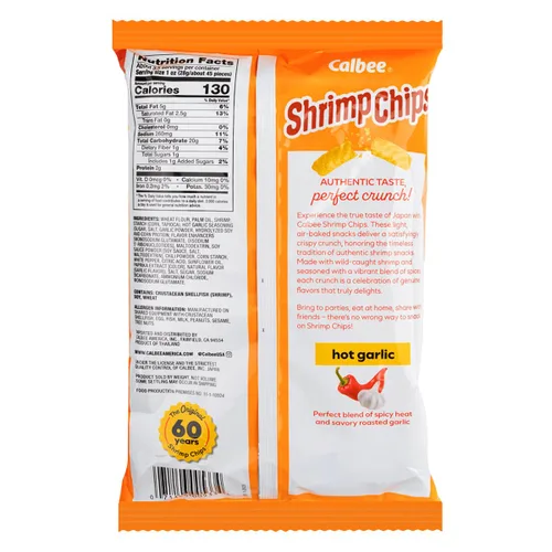 Vista 3 de Calbee Chips de camarones (ajo caliente, 4.0 onzas) (paquete de 12) Horneados para una perfección crujiente