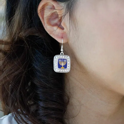 Vista 3 de Inspired Silver - Pendientes cuadrados de plata con colgante de gancho francés con circonita cúbica