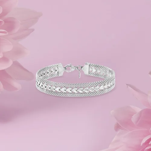 Vista 7 de Ross-Simons - Pulsera con diseño de corazón de plata italiana