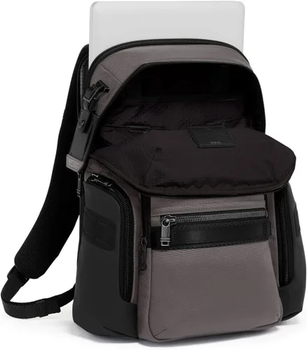 Vista 2 de TUMI Mochila de navegación para hombre, Carbón vegetal, Mochila de navegación