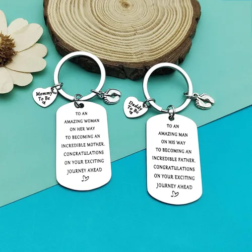 Vista 6 de Llavero de anuncio de embarazo, regalo de anuncio de bebé, joyería para padres para ser por primera vez, para papá, nueva mamá, llavero de baby