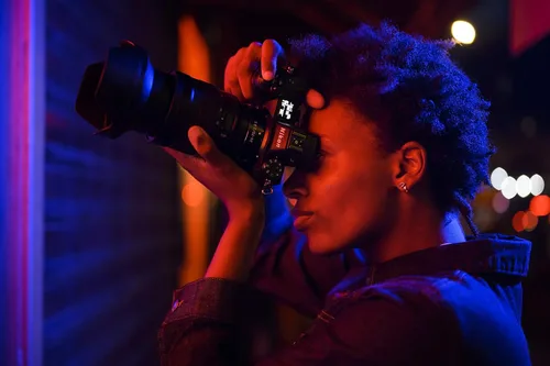 Vista 11 de Nikon Z 6II con lente de zoom Versátil cámara híbrida de fotograma completo sin espejo para fotos/vídeo con lente de 24-70mm f/4 Modelo Nikon USA