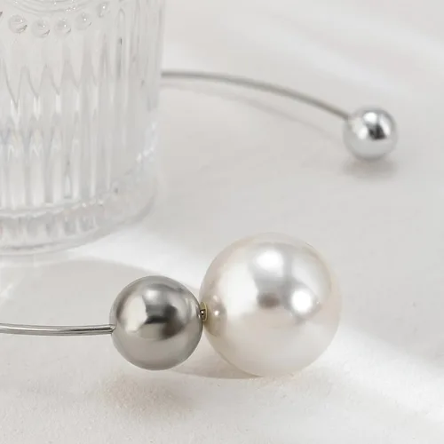 Vista 4 de YANCHUN - Collar con estilo de gargantilla de estrella dorada para mujer, collar de capa delicada para adolescentes y niñas, regalo ideal