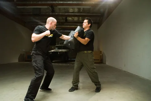 Vista 3 de Ultimate Krav Maga Advanced Series Parte 1 Tácticas y ejercicios de lucha