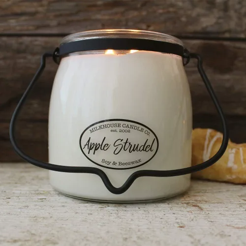 Vista 2 de Milkhouse Candle Company. Vela de soya con aroma cremoso: Mantequilla.