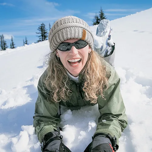 Vista 5 de FURTALK Gorros de invierno para mujer, con forro polar, gorro de punto holgado y cálido, gorro de esquí
