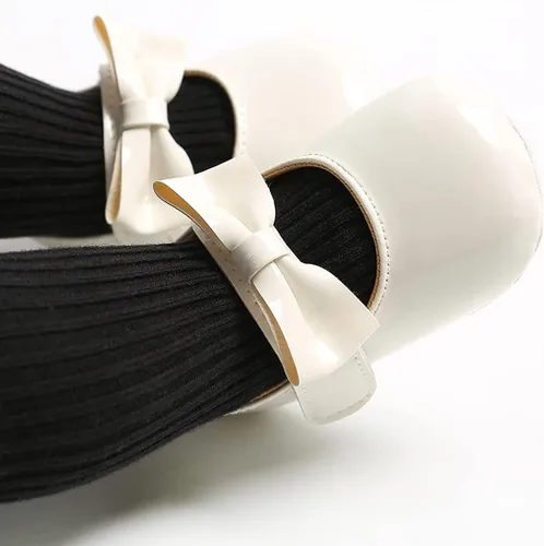 Vista 4 de Zapatos planos Mary Jane para bebés y niñas con moño, flores, suaves, recién nacidos, primeros pasos, zapatos de cuna, zapatos de vestir para bodas
