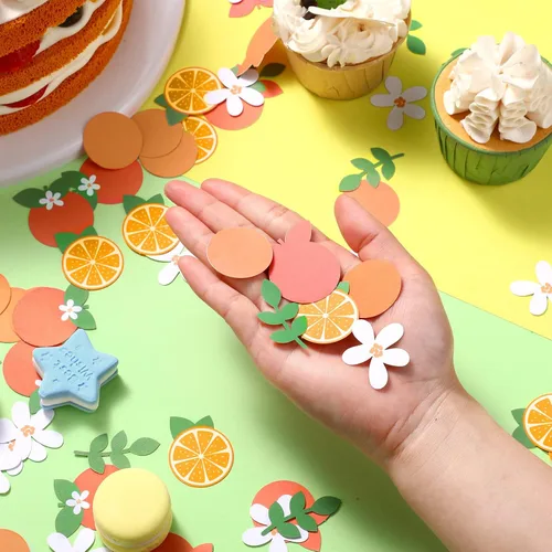 Vista 4 de 300 piezas de confeti Little Cutie Baby Shower Confeti cítricos, papel redondo naranja mandarina flor blanca verde eucalipto disperso para baby
