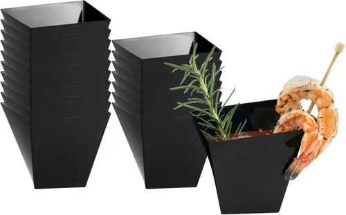 Vista 16 de Restaurantware Platos de postre de 2 onzas, 100 mini tazas desechables para servir fiestas, platos Girata de plástico negro duradero y sostenible