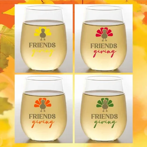 Vista 6 de Juego de 4 copas de vino de plástico irrompibles de 16 onzas sin tallo de diseño navideño (ideal para regalar)