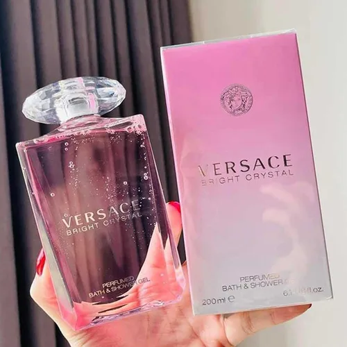 Vista 4 de Versace Bright Crystal - Gel de baño y ducha perfumado para mujeres, 6.7 onzas