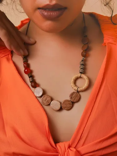 Vista 3 de MINACHI Handmade Braided Necklace for Women, Wooden Beads, Rattan Charm, Vintage Style, Gift Jewelry
