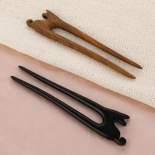 Vista 5 de 2 unidades de palos de pelo de madera en forma de U hechos a mano tallada de madera francesa con bonito diseño de gato, 2 puntas, horquillas