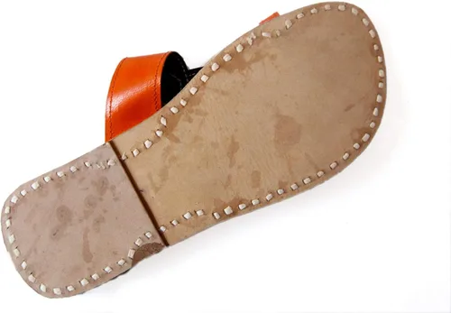 Vista 6 de Zenith_Pantuflas de cuero hechas a mano para mujer, sandalias de cuero hechas a mano (negronaranja)