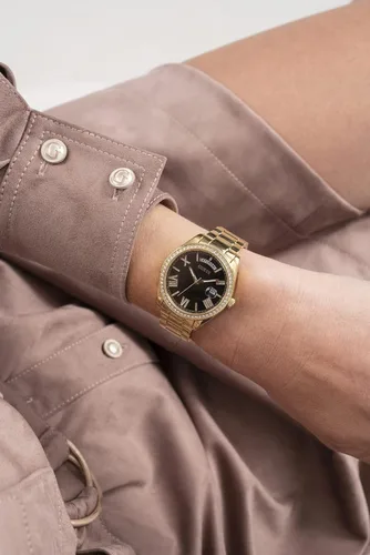 Vista 7 de GUESS Reloj de acero inoxidable de 1417in con bisel de borde de moneda plateado