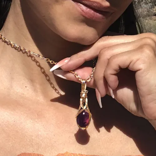 Vista 10 de Colgante de cristal de cuarzo rosa de 14 quilates, calidad AAA relleno de oro, varita de corazón, reiki Energy Romance, con elegante caja de regalo