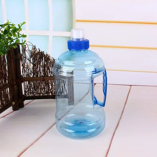 Vista 3 de Akozon Botella de agua de 1 litro, jarra de agua de 1 litro, botella de agua con flecha H20, botella grande sin BPA, tapa de plástico con asa