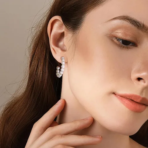 Vista 7 de Gacimy Aretes de aro de perlas para mujer con poste de plata de ley 925