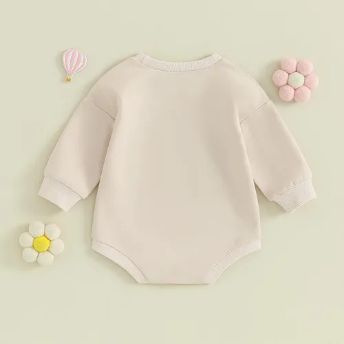 Vista 2 de BOIBOKOKO Ropa de bebé recién nacido, sudadera con estampado de letras de amor, mameluco de una pieza para otoño e invierno