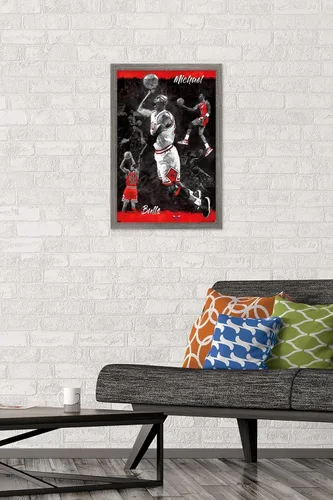 Vista 2 de Trends International Michael Jordan - Póster de pared de bosquejo, 14.725 x 22.375 pulgadas, versión enmarcada de madera de granero