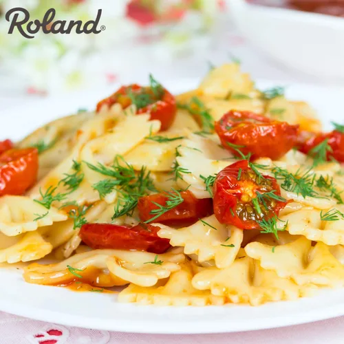 Vista 7 de Roland Foods Horno Tomates tostados, Marinados con ajo y orégano, Alimentos importados especializados, - Bolsa de cereza 32 onzas