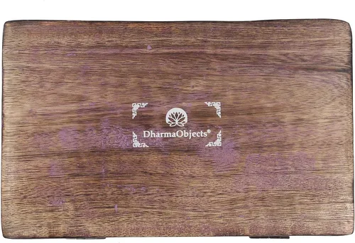 Vista 7 de DharmaObjects Caja de almacenamiento de madera tallada a mano con flores de la vida (morado, L)
