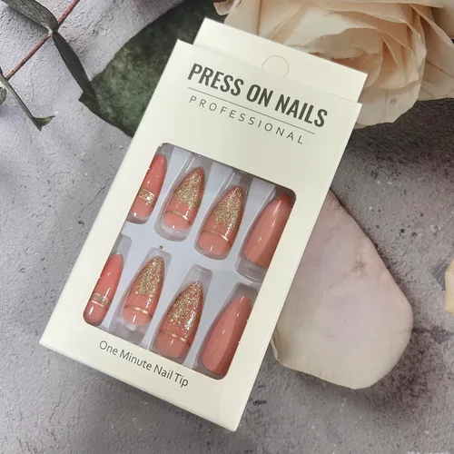 Vista 6 de TBRZTR Uñas postizas cortas ovaladas a presión de almendra, uñas postizas acrílicas artificiales con diseños de flash degradado dorado, cobertura