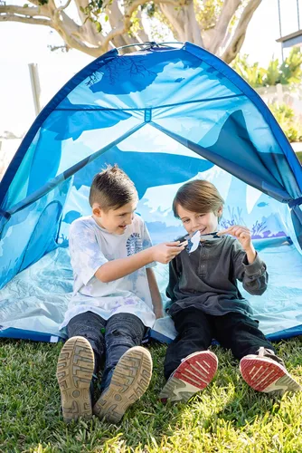 Vista 7 de Pacific Play Tents 19763 Shark Cove Dome Tent 58" x 58" x 46
