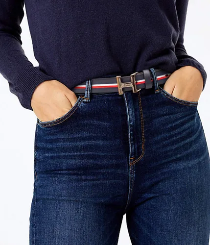 Vista 5 de Tommy Hilfiger Cinturón de cuero de moda para mujer, pantalones y vestidos, Azul marino