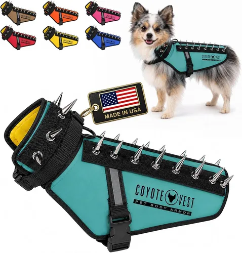 Vista 14 de CoyoteVest Chaleco Protector de Arnés para Perro, Accesorios Reflectantes para Perro con Picos para Proteger a tu Mascota de Ataques de Rapaces