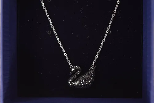 Vista 5 de Colgante emblemático del Cisne Swarovski, color negro, 5347329