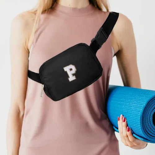 Vista 5 de Riñonera de cintura pequeña con parche de letra inicial ajustable para mujeres, hombres, adolescentes, niñas, niños, correr, viajar, gimnasio