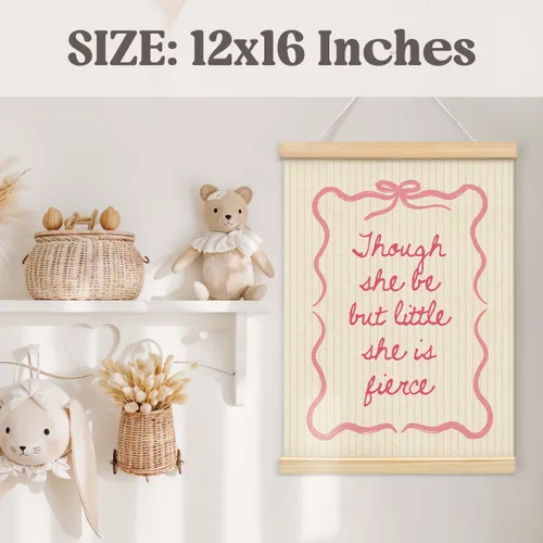 Vista 3 de Wheatwin Decoración de habitación de niñas, colgador de póster de madera para bebé, coqueta de lazo rosa, decoración de pared femenina de moda, 12 x