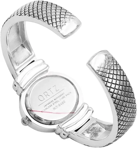 Vista 3 de Rosemarie Collections Mujer con estilo ovalado en forma de madre de perla cara y pulsera de brazalete texturizado (plata), Movimiento de cuarzo
